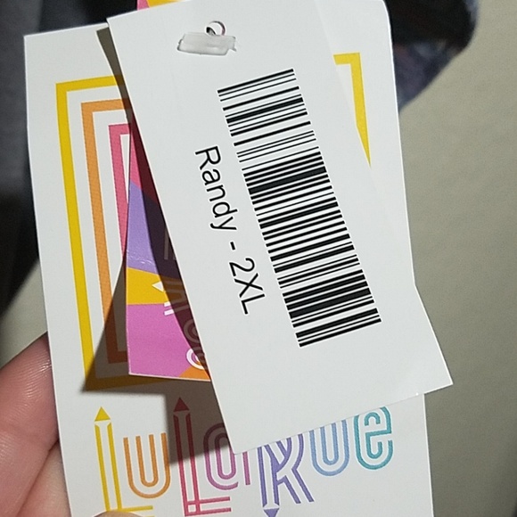 Lularoe Randy Tee - Picture 3 of 3